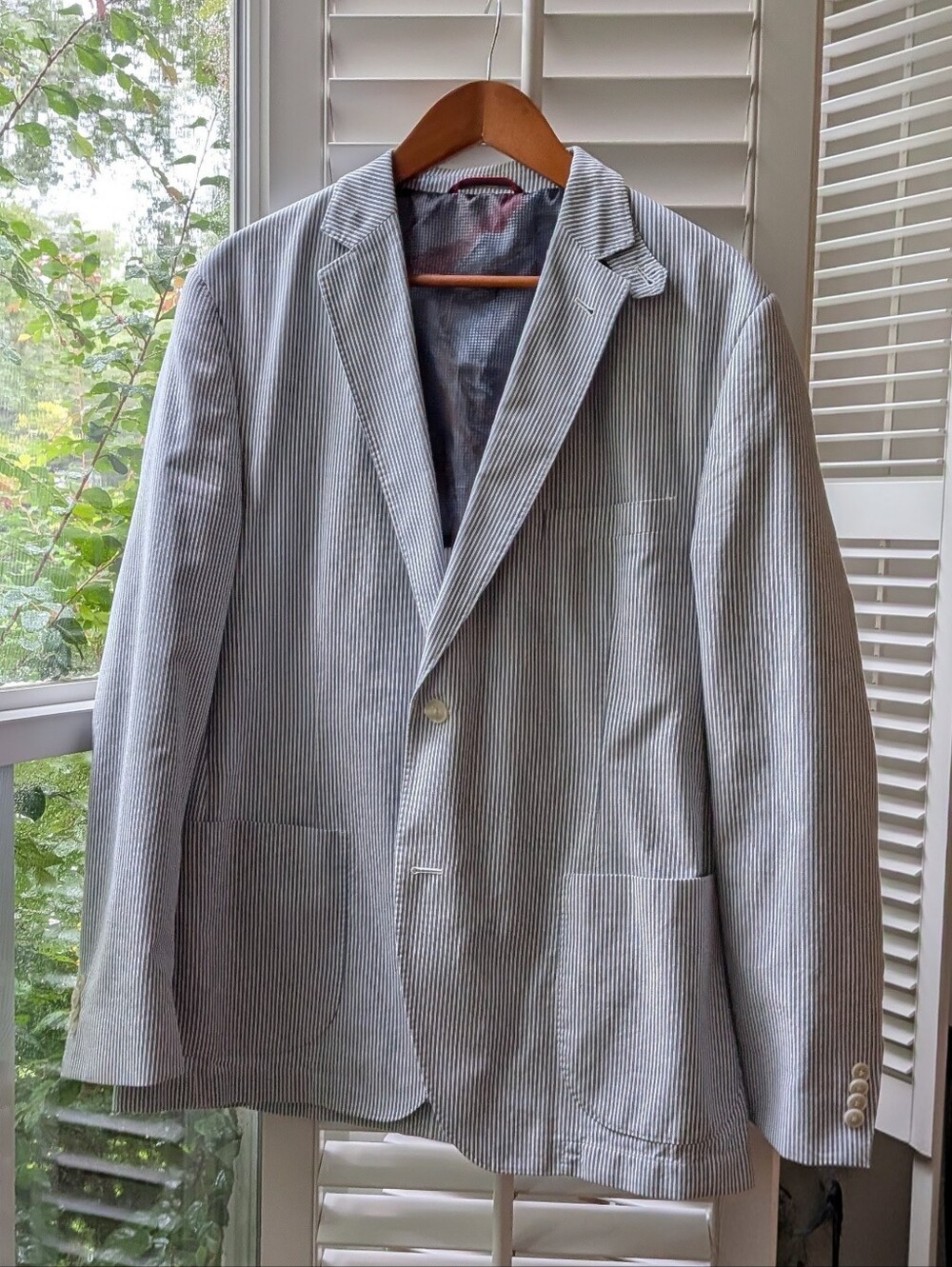 Kroon Light Blue And White Striped Seersucker Blazer
